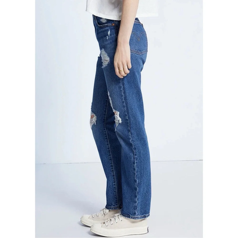 Levi's Blue Straight Leg Women's Jeans - Picture 3 of 9